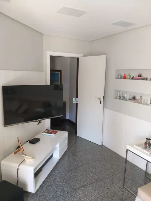 Foto 13 de Apartamento com 5 quartos à venda, 309m2 em Caminho das Árvores, Salvador - BA