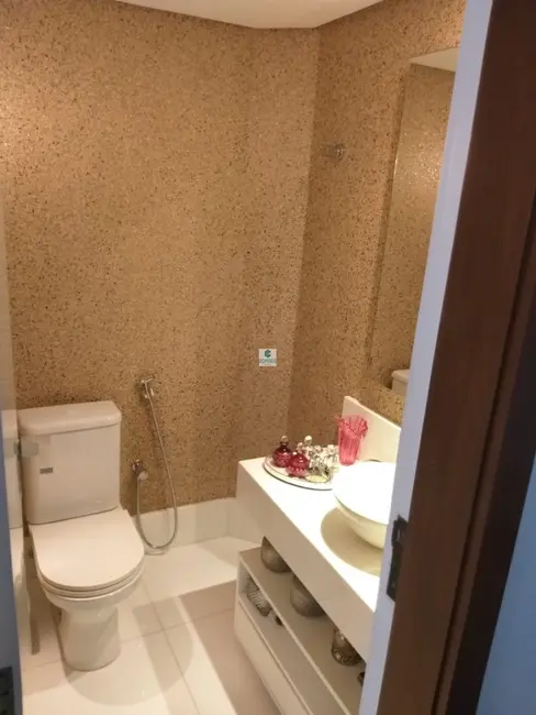 Foto 22 de Apartamento com 5 quartos à venda, 309m2 em Caminho das Árvores, Salvador - BA