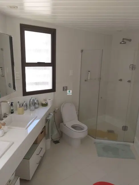 Foto 19 de Apartamento com 5 quartos à venda, 309m2 em Caminho das Árvores, Salvador - BA