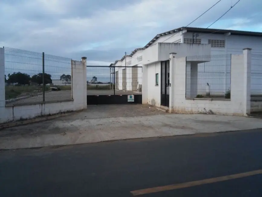 Foto 2 de Armazém / Galpão para alugar, 330m2 em Centro, Feira De Santana - BA
