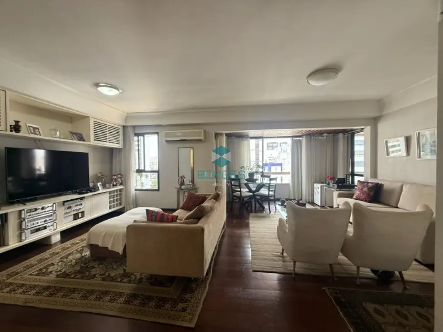 Foto 2 de Apartamento com 2 quartos à venda, 140m2 em Salvador - BA