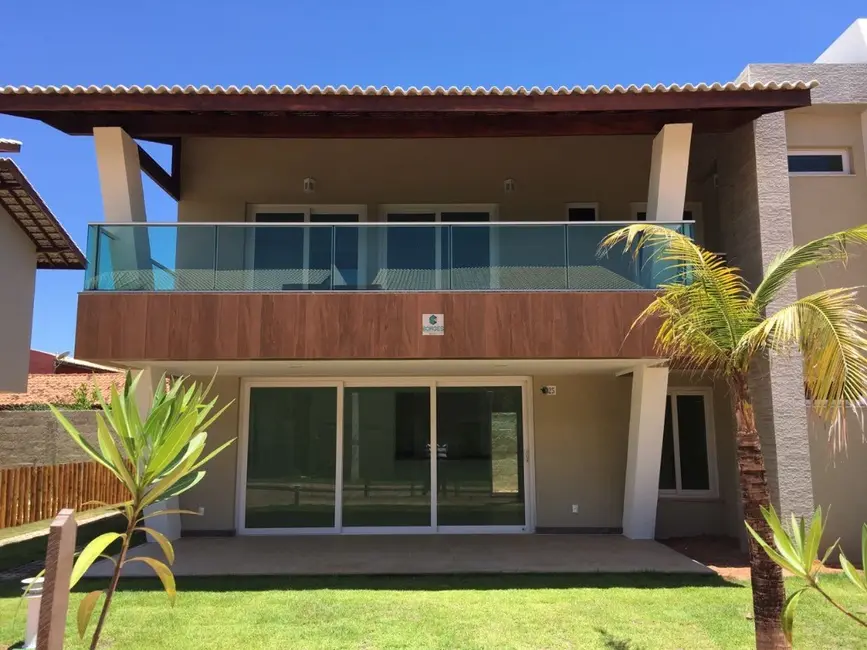 Foto 1 de Casa de Condomínio com 4 quartos à venda, 180m2 em Camacari - BA