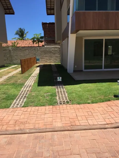 Foto 3 de Casa de Condomínio com 4 quartos à venda, 180m2 em Camacari - BA
