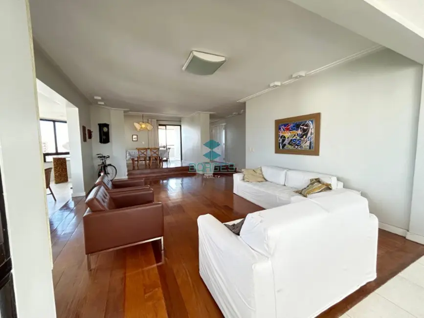 Apartamento com 4 quartos à venda, 275m2 em Jardim Apipema, Salvador - BA - imagem 5 Foto 5 de Apartamento com 4 quartos à venda, 275m2 em Jardim Apipema, Salvador - BA