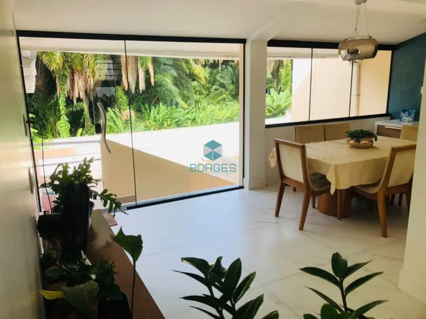 Foto 3 de Casa de Condomínio com 3 quartos à venda, 305m2 em Portão, Lauro De Freitas - BA