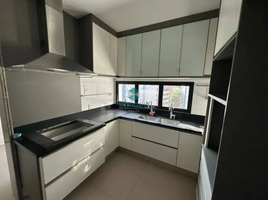 Foto 4 de Apartamento com 4 quartos à venda, 215m2 em Rio Vermelho, Salvador - BA
