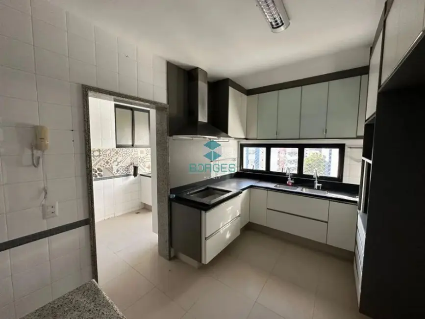 Foto 6 de Apartamento com 4 quartos à venda, 215m2 em Rio Vermelho, Salvador - BA