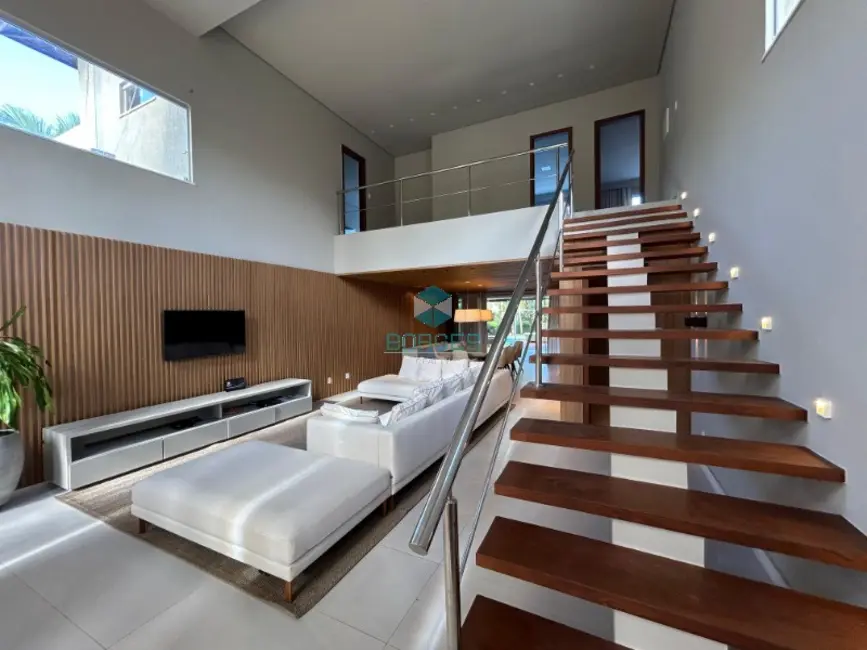 Foto 7 de Casa de Condomínio com 5 quartos à venda e para alugar, 355m2 em Camacari - BA