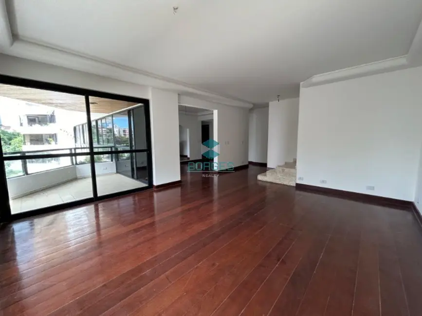 Apartamento com 4 quartos à venda, 211m2 em Itaigara, Salvador - BA - imagem 2 Foto 2 de Apartamento com 4 quartos à venda, 211m2 em Itaigara, Salvador - BA