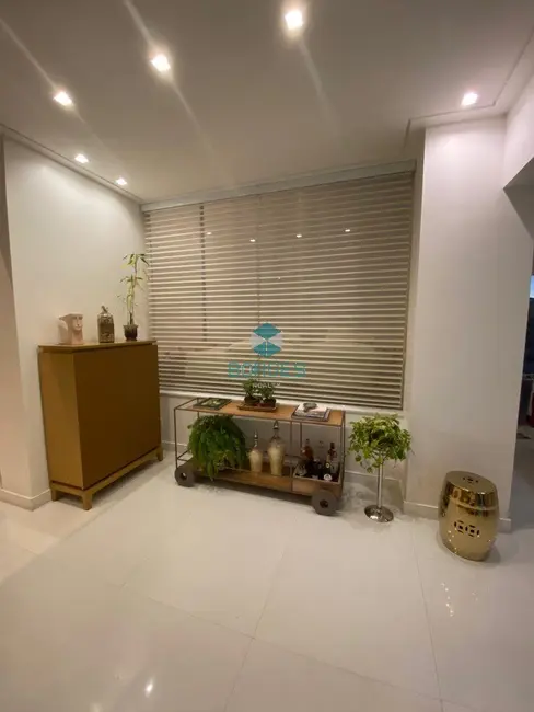 Apartamento com 3 quartos à venda, 180m2 em Horto Florestal, Salvador - BA - imagem 6 Foto 6 de Apartamento com 3 quartos à venda, 180m2 em Horto Florestal, Salvador - BA