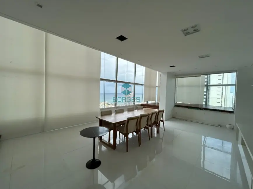 Foto 1 de Apartamento com 3 quartos à venda, 180m2 em Horto Florestal, Salvador - BA