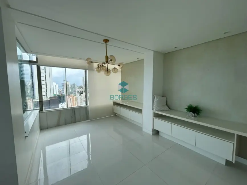 Apartamento com 3 quartos à venda, 180m2 em Horto Florestal, Salvador - BA - imagem 5 Foto 5 de Apartamento com 3 quartos à venda, 180m2 em Horto Florestal, Salvador - BA