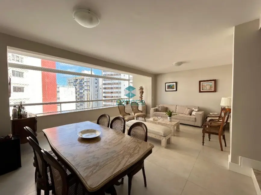 Apartamento com 4 quartos à venda, 186m2 em Graça, Salvador - BA - imagem 2 Foto 2 de Apartamento com 4 quartos à venda, 186m2 em Graça, Salvador - BA