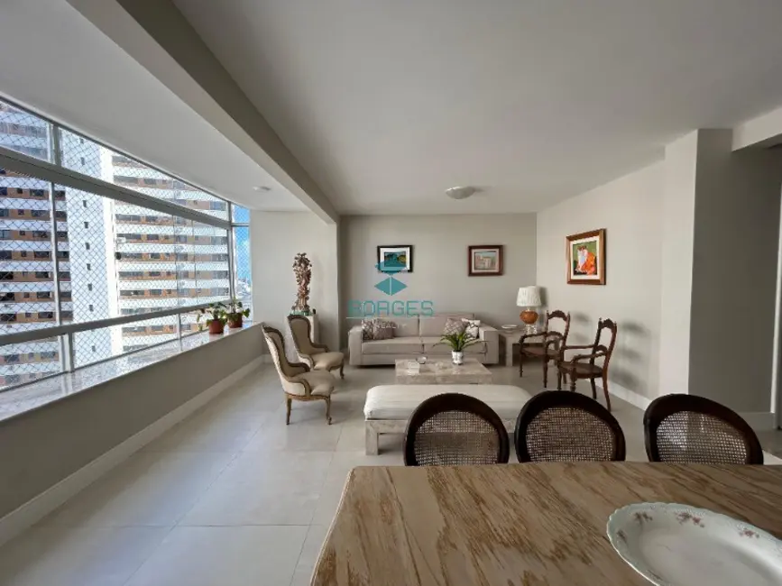 Apartamento com 4 quartos à venda, 186m2 em Graça, Salvador - BA - imagem 5 Foto 5 de Apartamento com 4 quartos à venda, 186m2 em Graça, Salvador - BA