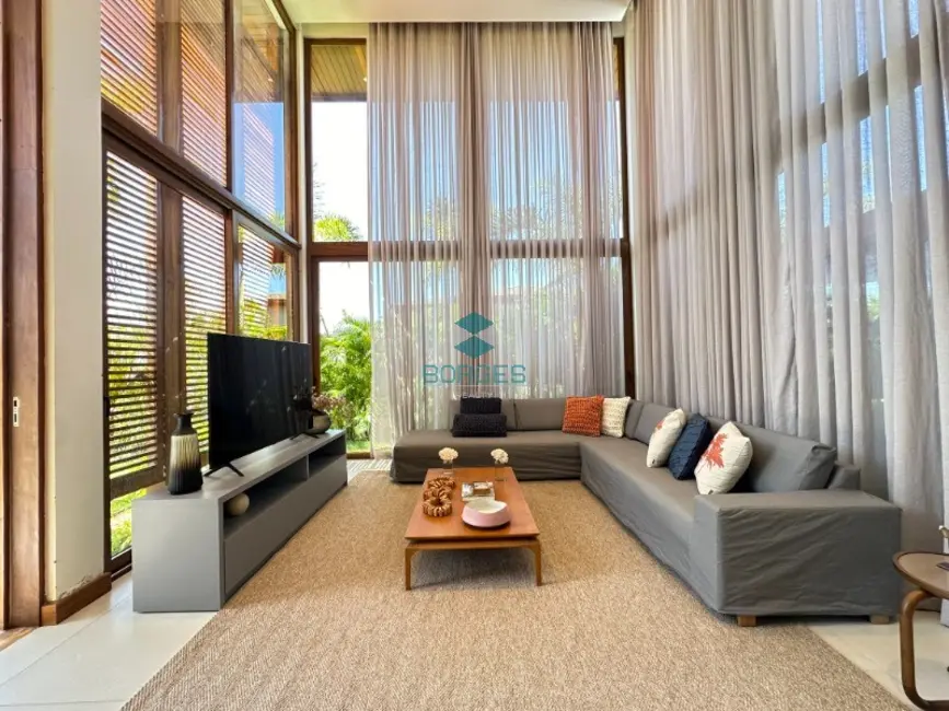Casa de Condomínio com 5 quartos à venda, 450m2 em Mata De Sao Joao - BA - imagem 1 Foto 1 de Casa de Condomínio com 5 quartos à venda, 450m2 em Mata De Sao Joao - BA