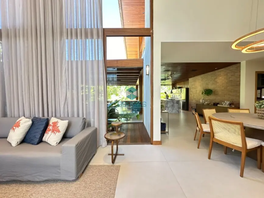 Casa de Condomínio com 5 quartos à venda, 450m2 em Mata De Sao Joao - BA - imagem 6 Foto 6 de Casa de Condomínio com 5 quartos à venda, 450m2 em Mata De Sao Joao - BA