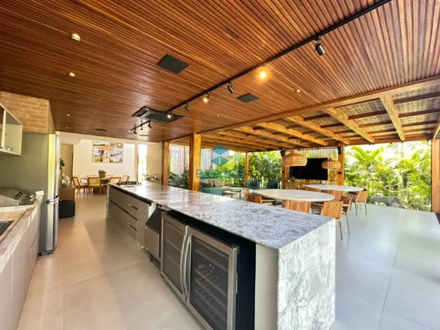 Casa de Condomínio com 5 quartos à venda, 450m2 em Mata De Sao Joao - BA - imagem 9 Foto 9 de Casa de Condomínio com 5 quartos à venda, 450m2 em Mata De Sao Joao - BA