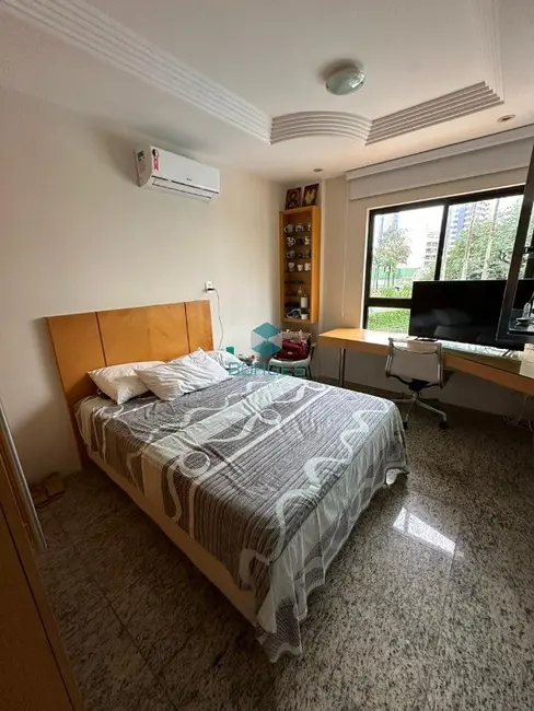Apartamento com 4 quartos à venda, 255m2 em Horto Florestal, Salvador - BA - imagem 9 Foto 9 de Apartamento com 4 quartos à venda, 255m2 em Horto Florestal, Salvador - BA