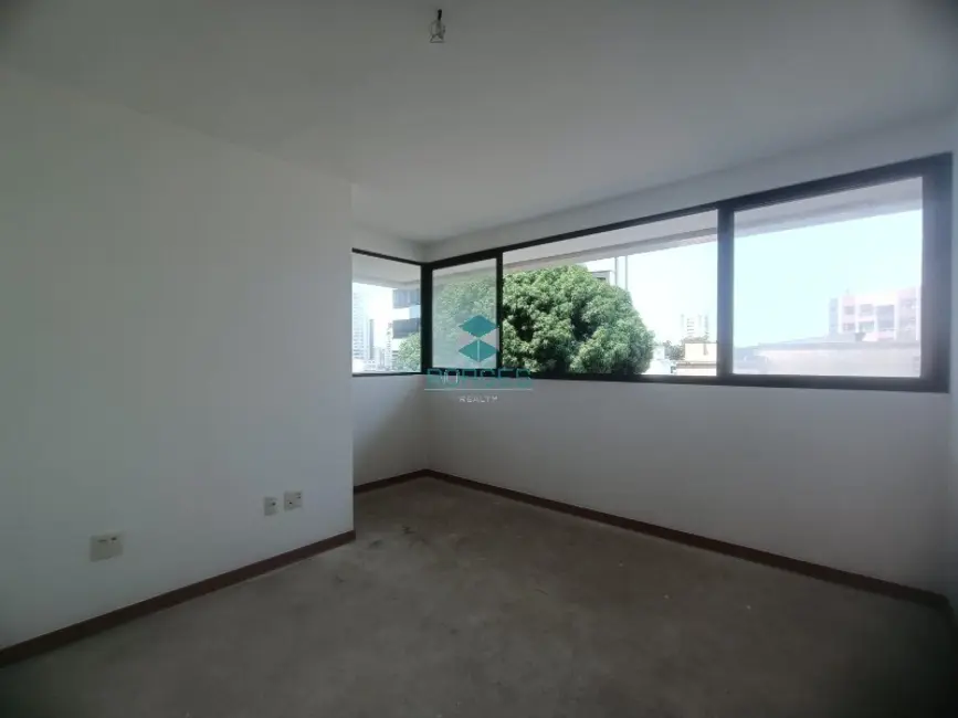 Foto 9 de Apartamento com 4 quartos à venda, 193m2 em Salvador - BA