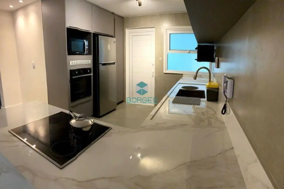 Foto 5 de Casa de Condomínio com 6 quartos à venda, 600m2 em Camacari - BA