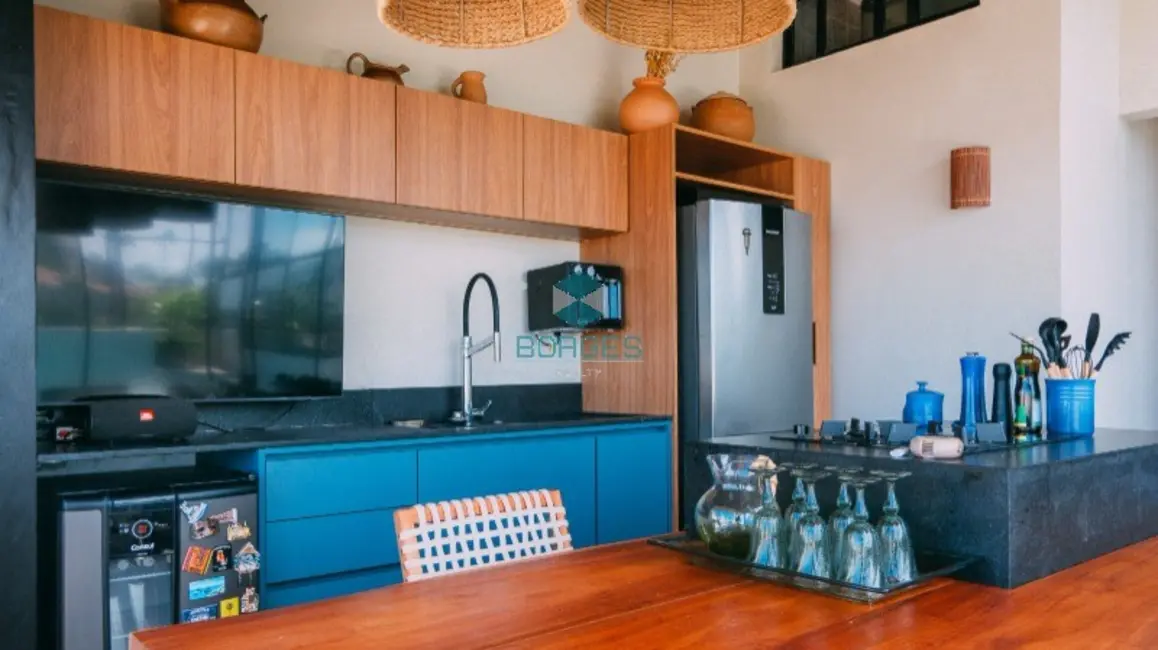 Apartamento com 3 quartos à venda, 154m2 em Ondina, Salvador - BA - imagem 4 Foto 4 de Apartamento com 3 quartos à venda, 154m2 em Ondina, Salvador - BA