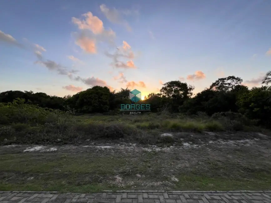 Foto 1 de Terreno / Lote à venda em Mata De Sao Joao - BA