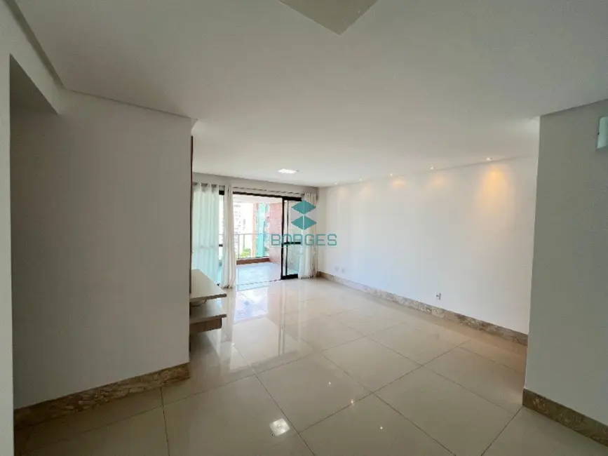 Foto 1 de Apartamento com 4 quartos à venda, 145m2 em Alphaville I, Salvador - BA