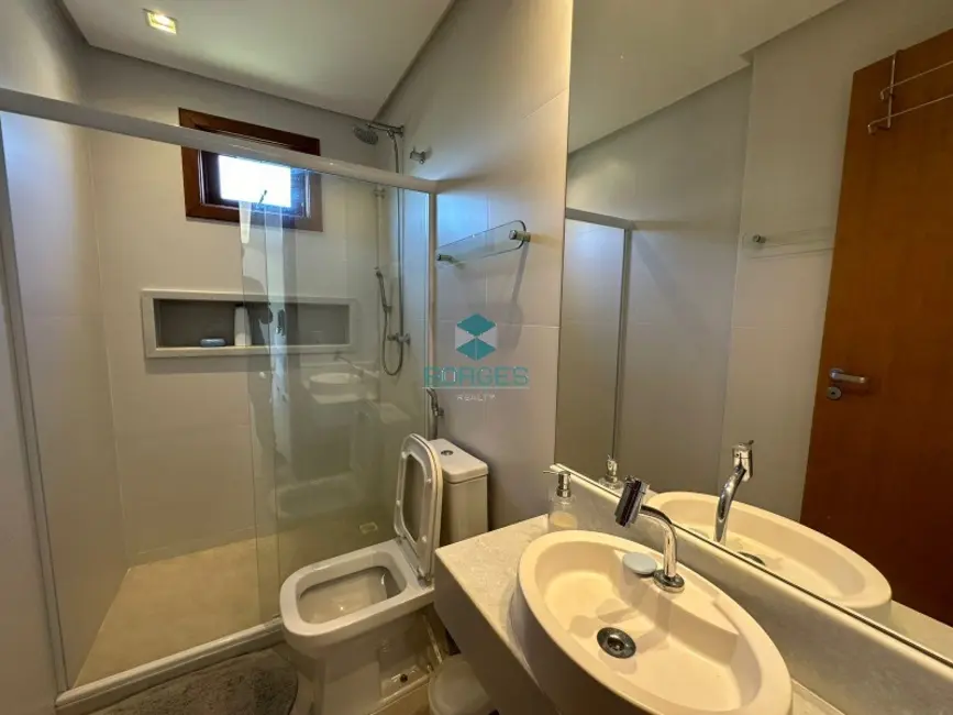 Foto 5 de Casa de Condomínio com 5 quartos à venda, 290m2 em Camacari - BA