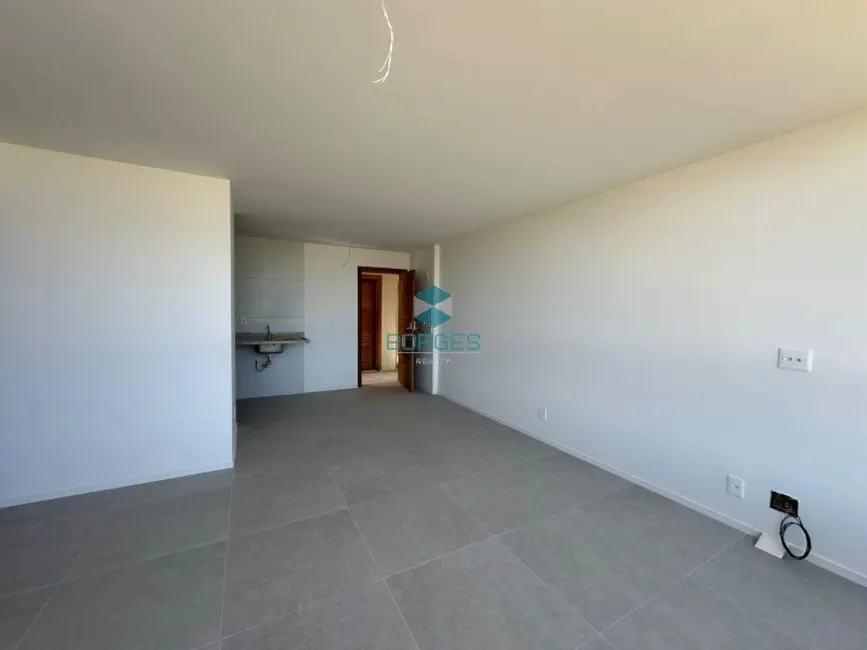 Foto 4 de Apartamento com 3 quartos à venda, 77m2 em Camacari - BA