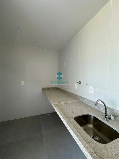 Foto 6 de Apartamento com 3 quartos à venda, 77m2 em Camacari - BA