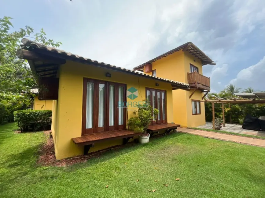 Foto 1 de Casa de Condomínio com 5 quartos à venda, 360m2 em Camacari - BA