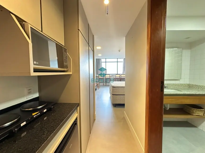 Apartamento com 1 quarto para alugar, 32m2 em Vitória, Salvador - BA - imagem 9 Foto 9 de Apartamento com 1 quarto para alugar, 32m2 em Vitória, Salvador - BA