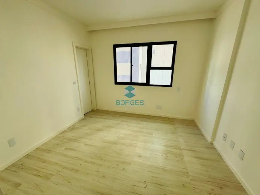 Apartamento com 3 quartos à venda, 94m2 em Salvador - BA - imagem 8 Foto 8 de Apartamento com 3 quartos à venda, 94m2 em Salvador - BA
