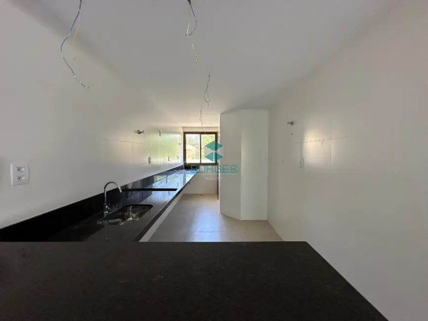 Apartamento com 4 quartos à venda, 148m2 em Camacari - BA - imagem 9 Foto 9 de Apartamento com 4 quartos à venda, 148m2 em Camacari - BA