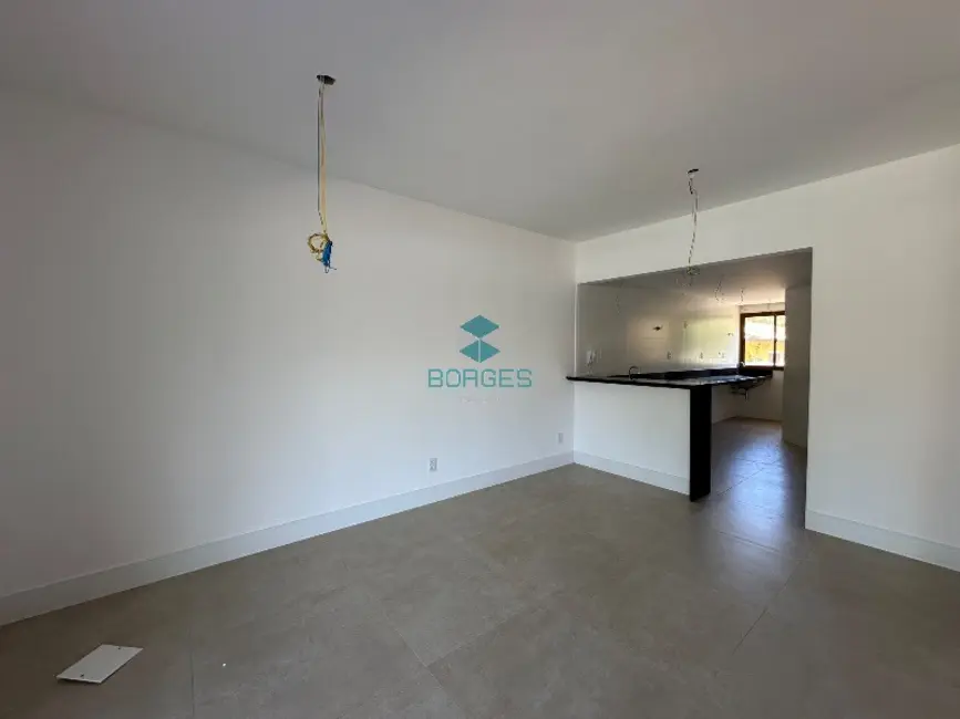 Apartamento com 4 quartos à venda, 148m2 em Camacari - BA - imagem 8 Foto 8 de Apartamento com 4 quartos à venda, 148m2 em Camacari - BA