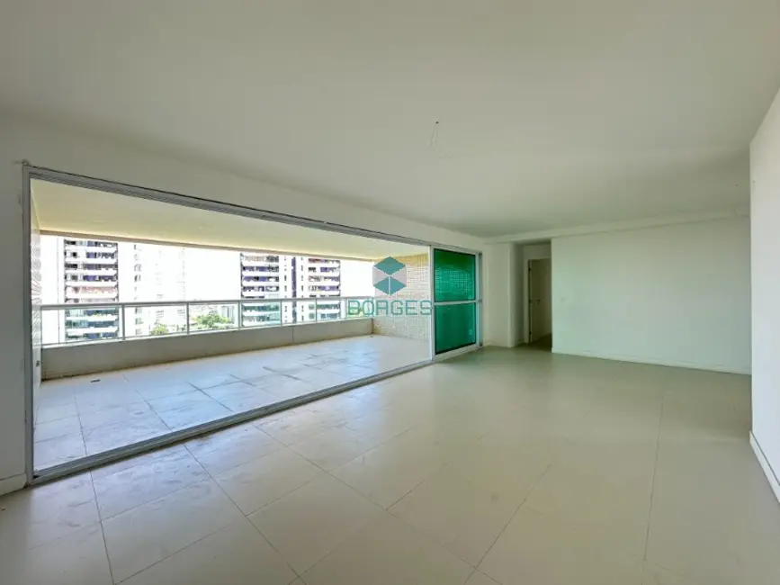 Foto 1 de Apartamento com 3 quartos à venda, 203m2 em Horto Florestal, Salvador - BA