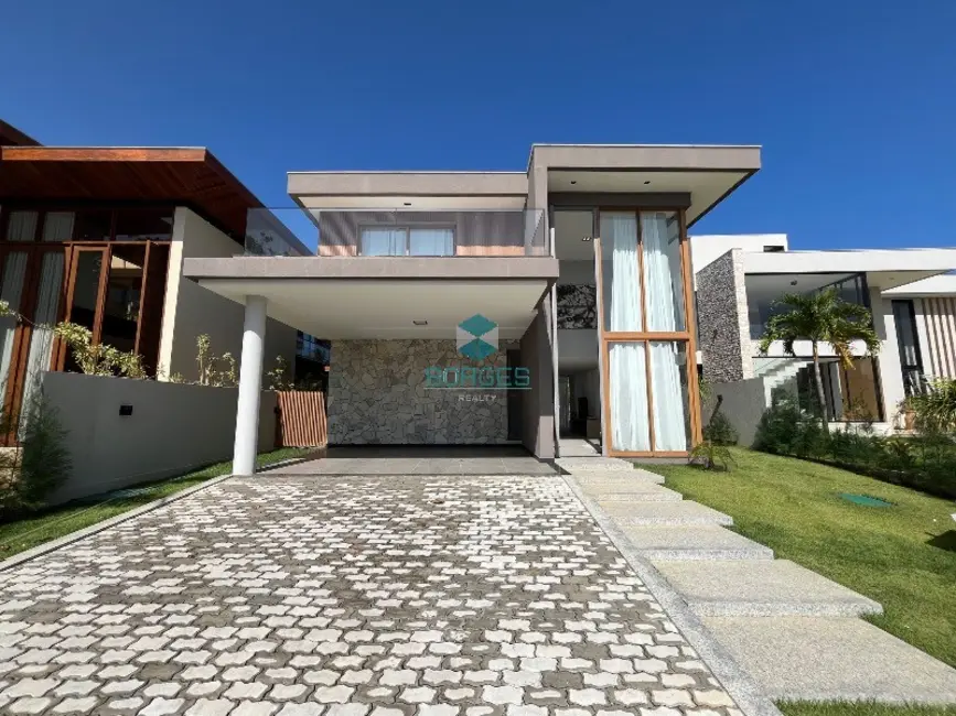 Foto 1 de Casa de Condomínio com 6 quartos à venda, 381m2 em Camacari - BA