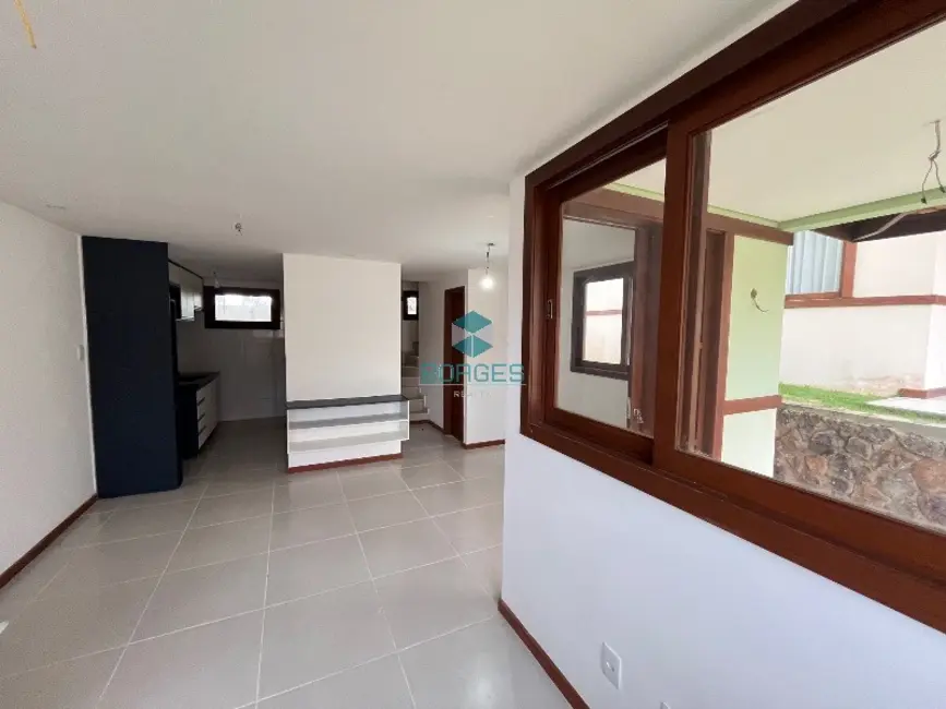 Foto 2 de Casa de Condomínio com 3 quartos à venda, 90m2 em Mata De Sao Joao - BA