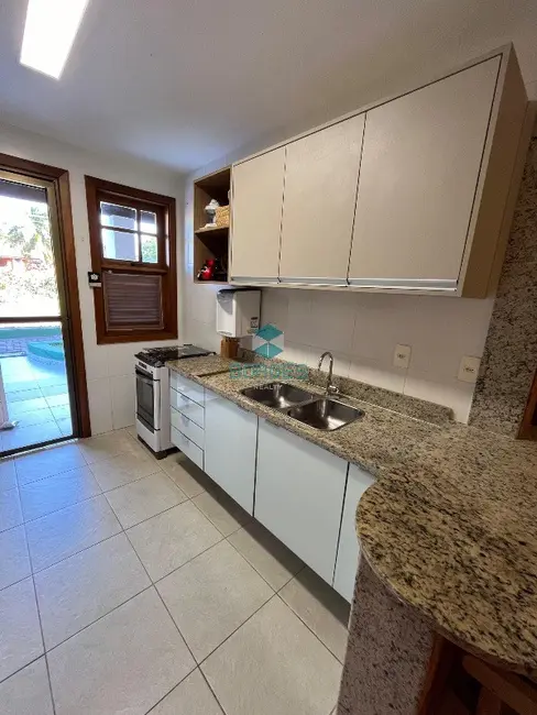 Apartamento com 2 quartos para alugar, 111m2 em Mata De Sao Joao - BA - imagem 9 Foto 9 de Apartamento com 2 quartos para alugar, 111m2 em Mata De Sao Joao - BA