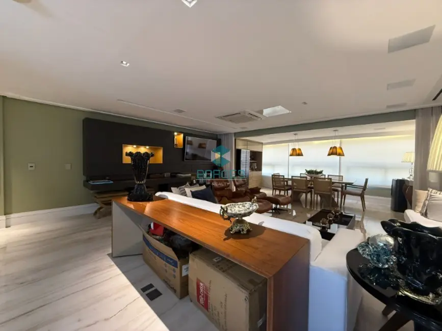 Foto 2 de Apartamento com 3 quartos à venda, 175m2 em Pituba, Salvador - BA