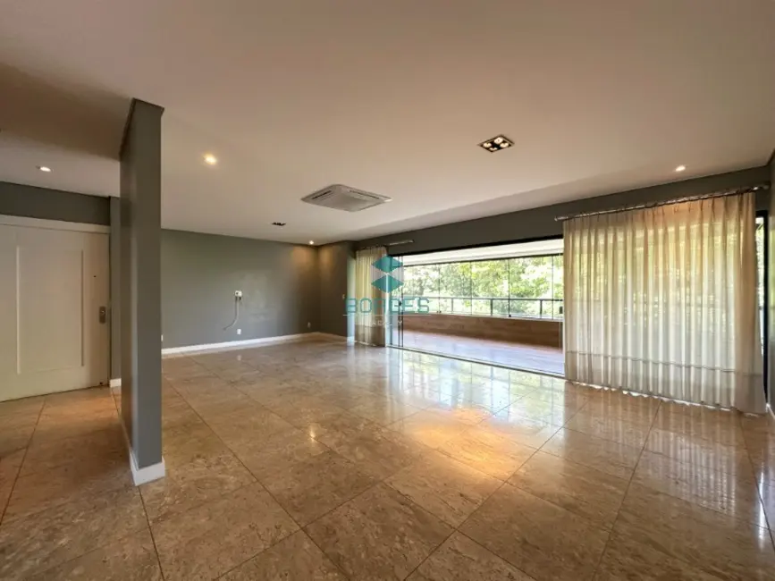 Foto 1 de Apartamento com 4 quartos à venda, 243m2 em Horto Florestal, Salvador - BA