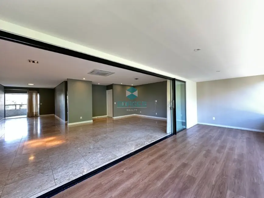 Apartamento com 4 quartos à venda, 243m2 em Horto Florestal, Salvador - BA - imagem 3 Foto 3 de Apartamento com 4 quartos à venda, 243m2 em Horto Florestal, Salvador - BA