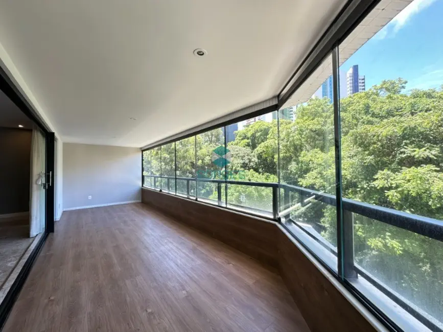 Apartamento com 4 quartos à venda, 243m2 em Horto Florestal, Salvador - BA - imagem 6 Foto 6 de Apartamento com 4 quartos à venda, 243m2 em Horto Florestal, Salvador - BA