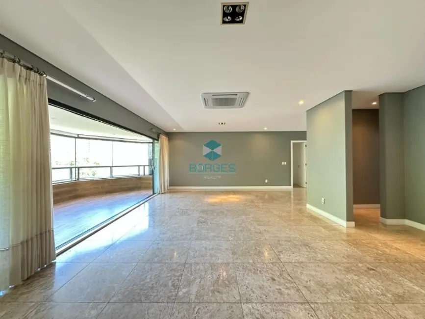 Foto 4 de Apartamento com 4 quartos à venda, 243m2 em Horto Florestal, Salvador - BA