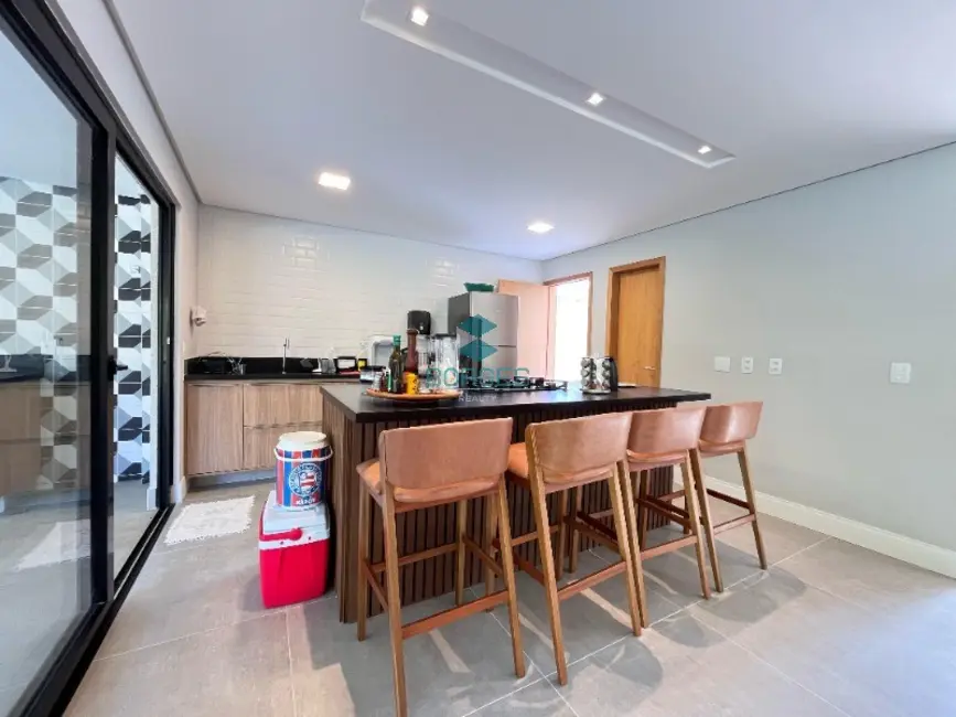 Foto 7 de Casa de Condomínio com 5 quartos à venda, 362m2 em Camacari - BA