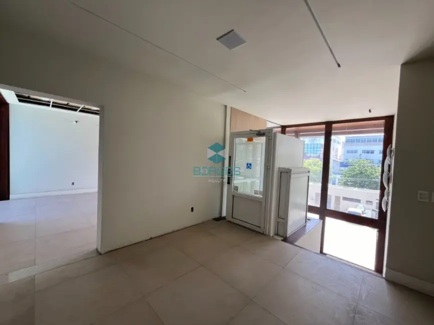 Sala Comercial com 5 quartos à venda e para alugar, 485m2 em Rio Vermelho, Salvador - BA - imagem 6 Foto 6 de Sala Comercial com 5 quartos à venda e para alugar, 485m2 em Rio Vermelho, Salvador - BA