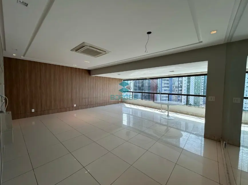 Foto 2 de Apartamento com 3 quartos à venda, 180m2 em Vitória, Salvador - BA