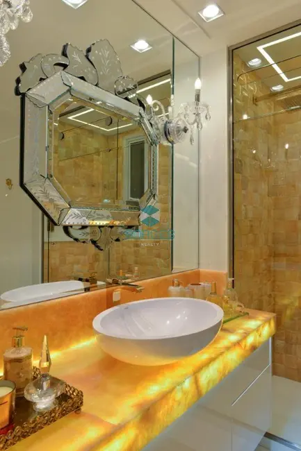 Foto 8 de Apartamento com 3 quartos à venda, 186m2 em Salvador - BA