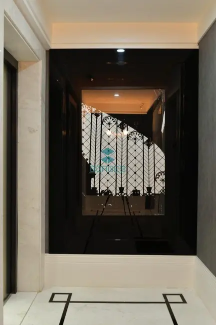 Foto 9 de Apartamento com 3 quartos à venda, 186m2 em Salvador - BA