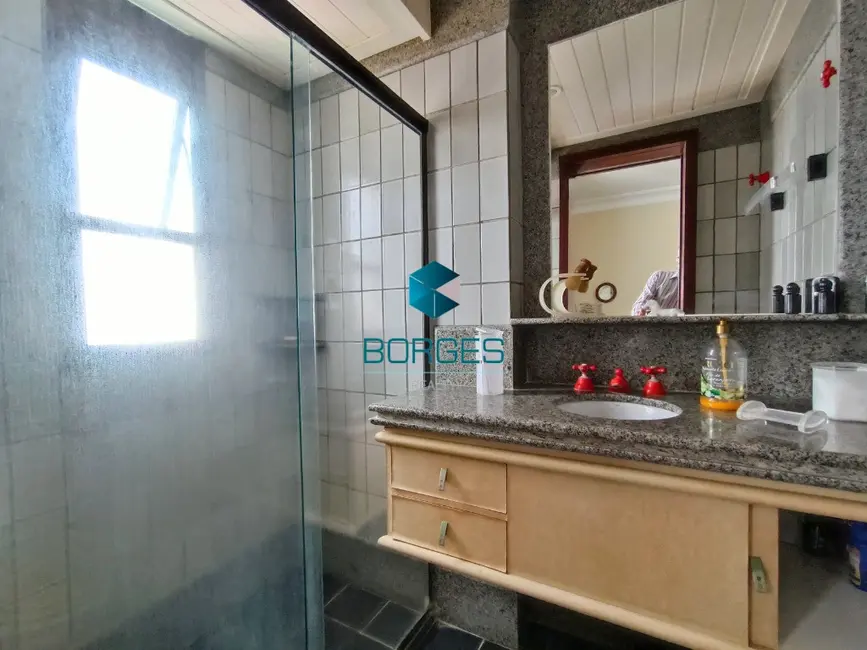 Foto 17 de Apartamento com 4 quartos à venda, 250m2 em Jardim Apipema, Salvador - BA